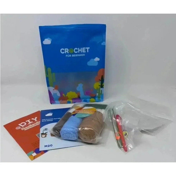 Crochet for Beginner Mini Flowers Potted Plants - Fun for Kids and Adults - Picture 3 of 7